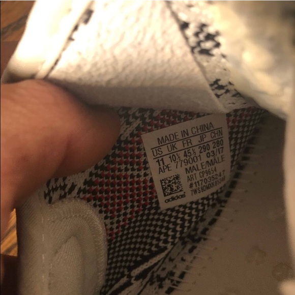 Yeezy zebras - Picture 3 of 7